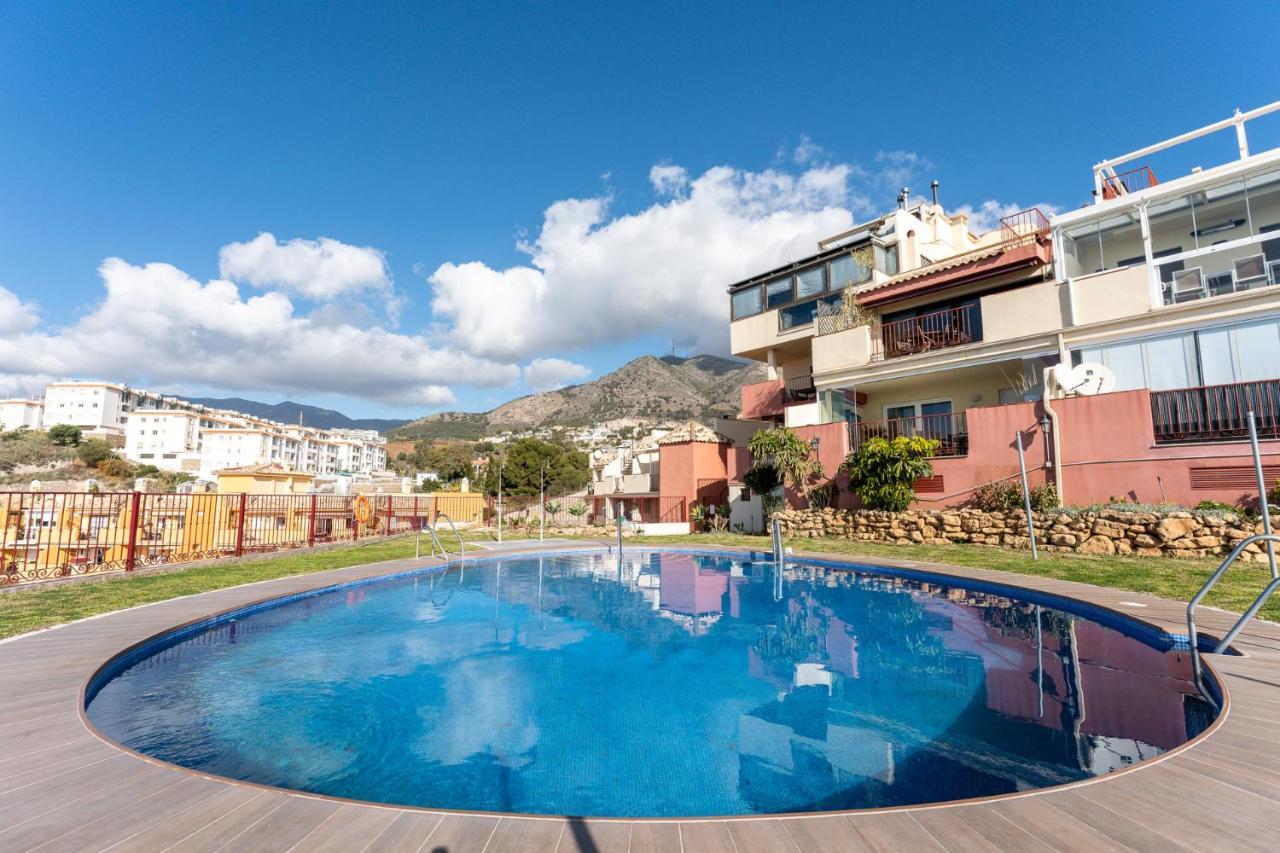 Beachside Retreat With Private Terrace Benalmádena Dış mekan fotoğraf