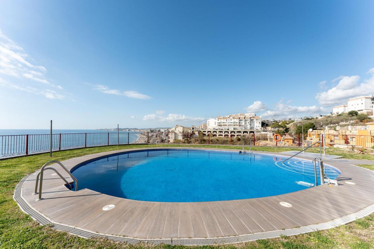 Beachside Retreat With Private Terrace Benalmádena Dış mekan fotoğraf