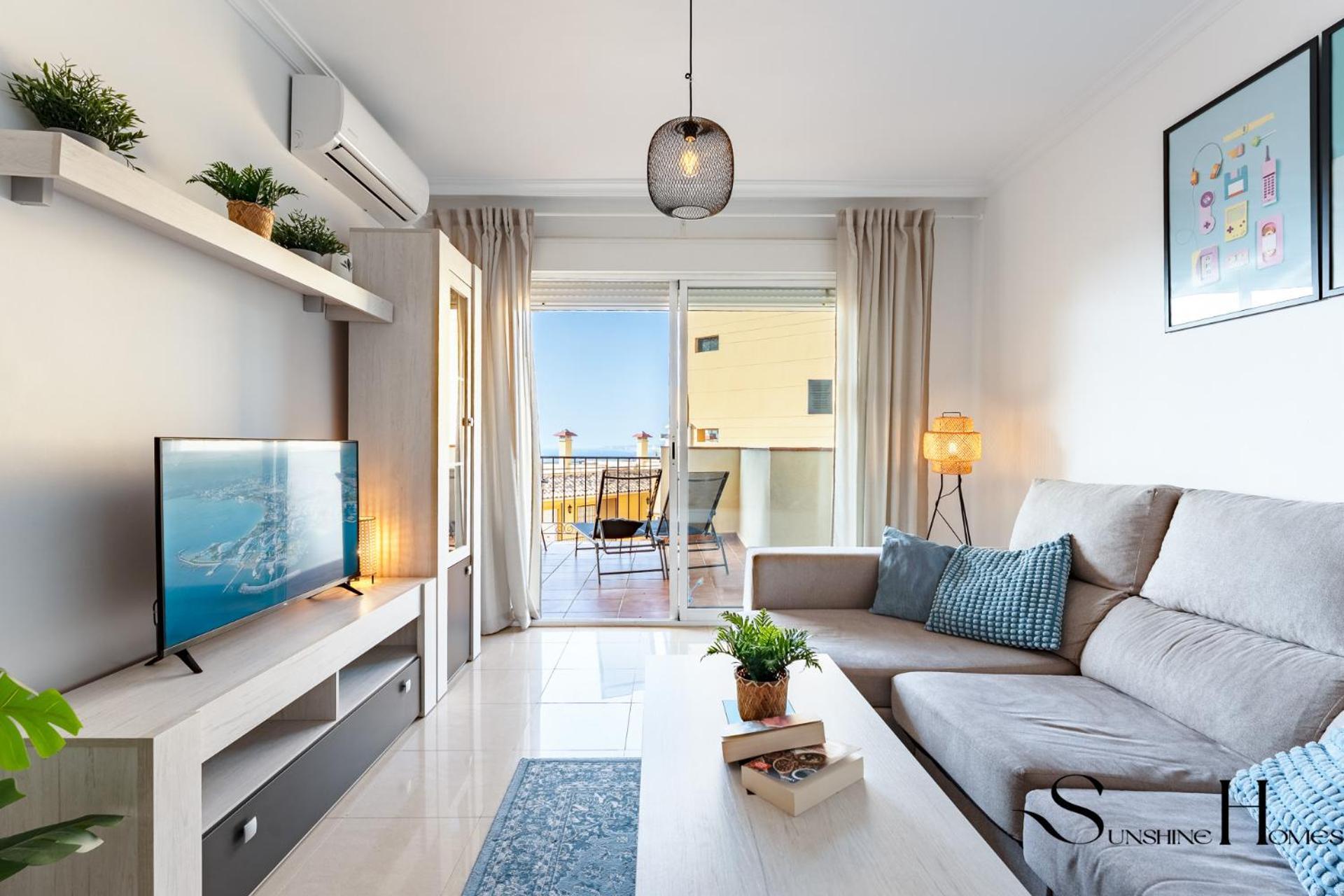 Beachside Retreat With Private Terrace Benalmádena Dış mekan fotoğraf